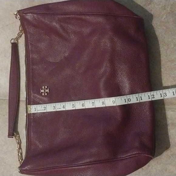 Tory Burch Burgundy Chelsea Chain Hobo Large Tote Imperial Garnet Purse/Bag - Picture 11 of 12